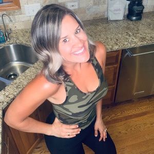 Meet your Posher, Bri